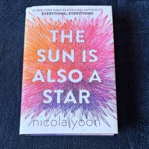 The Sun Is Also a Star Book by Nicola Yoon